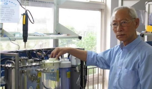 銀發(fā)智慧點(diǎn)亮綠色未來 退休工程師成功研發(fā)節(jié)能裝置，獲超2000萬投資